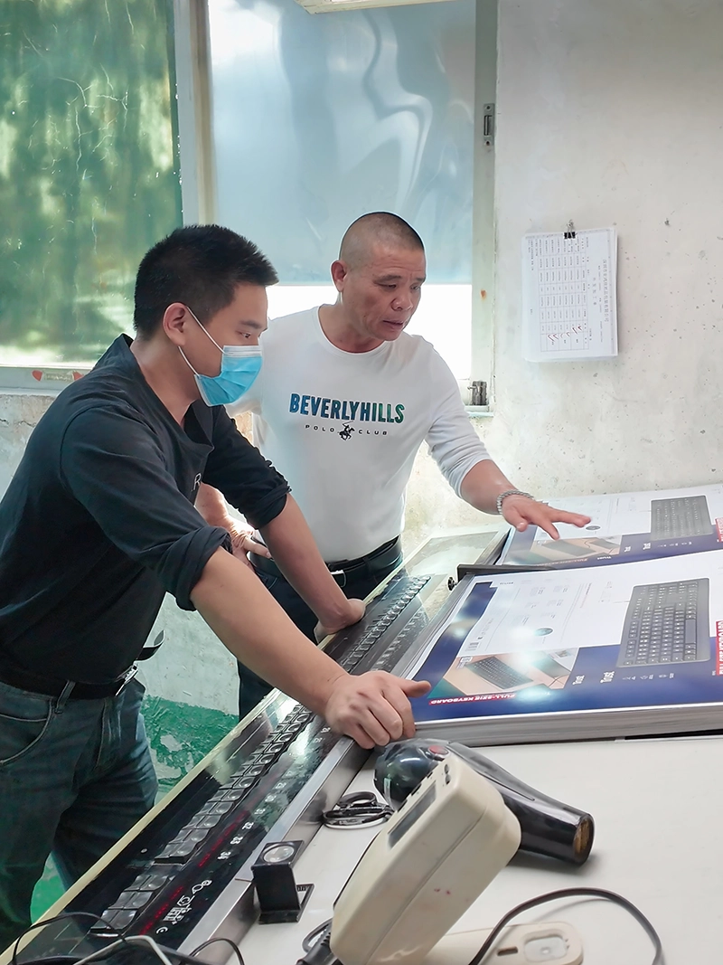 Printing quality inspection supervised at HS Packfactory
